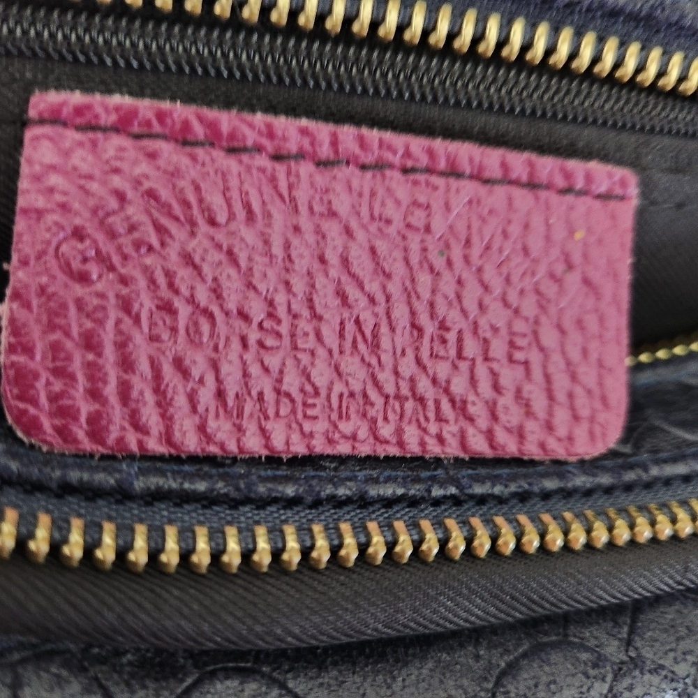 Dark Navy Genuine Leather Crossbody Bag – Python Texture Double-Zip - Picture 10 of 14